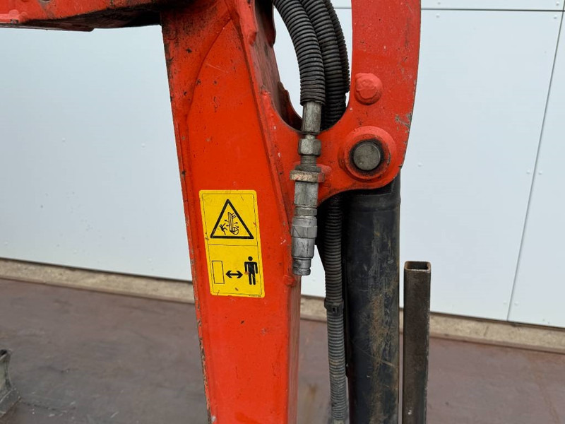 Kubota KX016-4 - Hammer Lines / Quick Coupler