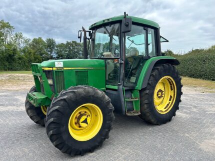 John Deere 6410